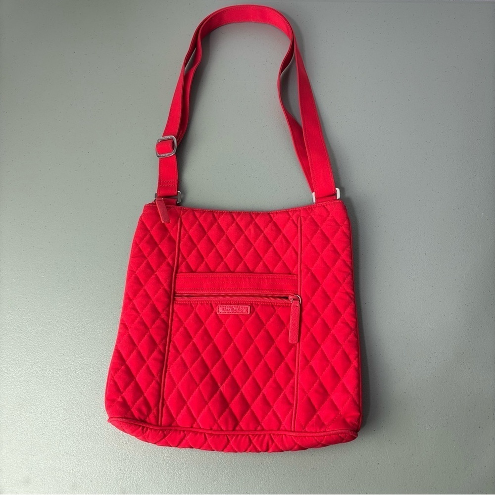 Vera Bradley Red Quilted Shoulder Bag Holiday Zip Closure Adjustable Strap